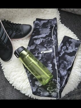 PUMA Black & Grey Floral Athletic Leggings
